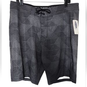 Old Navy Patterned Built-In Flex Board Shorts Nwt Size 34